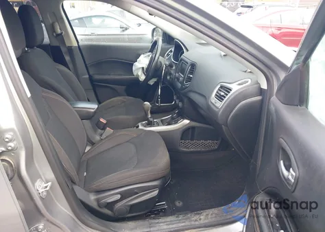 2017 Jeep Compass Sport z USA, uszkodzony, nr VIN 3C4NJDABXHT631203